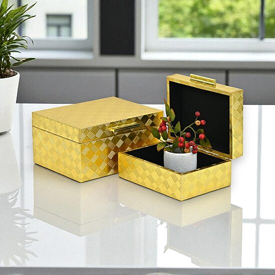 Cheungs Gold Vinyl Diamond Checkered Pattern Box Set Jewelry Organizer