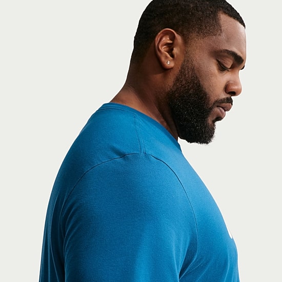 Nike Just Do It Mens Crew Neck Short Sleeve Classic Fit Big and Tall Graphic T-Shirt