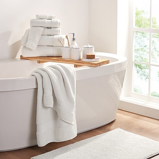 Fieldcrest Casual Solid Bath Towel