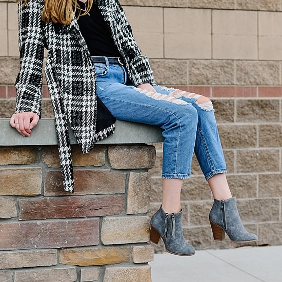 Journee Collection Womens Vally Stacked Heel Booties