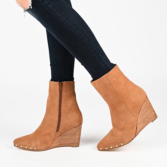 Journee Signature Womens Reeya Wedge Heel Booties
