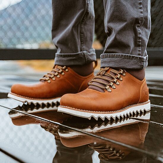 Territory Mens Crash Flat Heel Lace-Up Boots