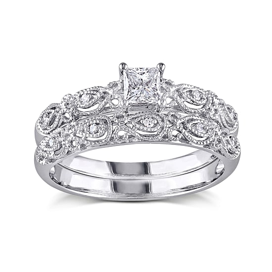 1/3 CT.T.W. Natural Diamond 10K White Gold Bridal Ring Set