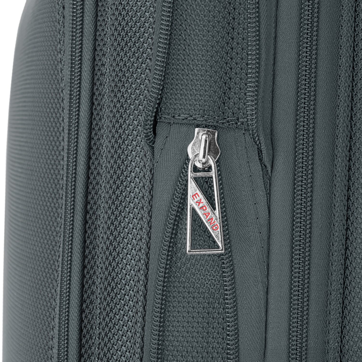 Total Travelware Charleston 20 Inch Softside Expandable Lightweight Carry-On Spinner Luggage