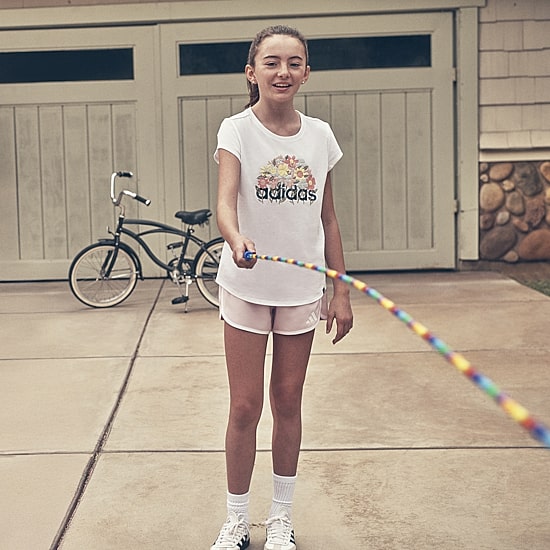 adidas Big Kid Girls Crew Neck Short Sleeve Regular Fit Graphic T-Shirt