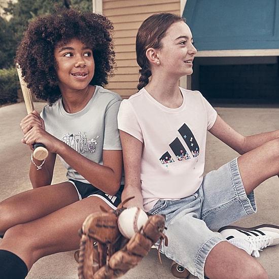 adidas Big Kid Girls Crew Neck Short Sleeve Regular Fit Graphic T-Shirt