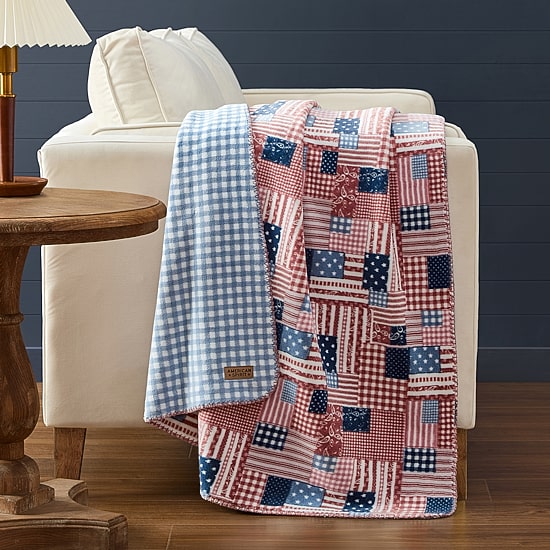 AMERICAN SPIRIT® Big Sky Reversible Coco Plush Throw