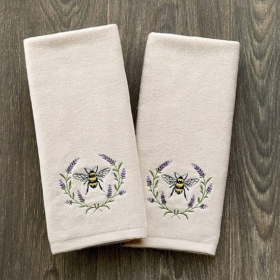 Saturday Knight Bee Lavender 2-pc. Hand Towel