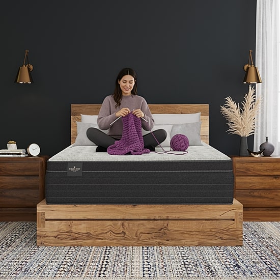 Fieldcrest Legacy Elite 13.5" Hybrid Plush Euro Top - Mattress Only