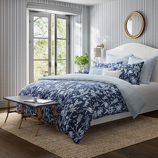 Laura Ashley Branch Toile 7-pc. Midweight Comforter Set