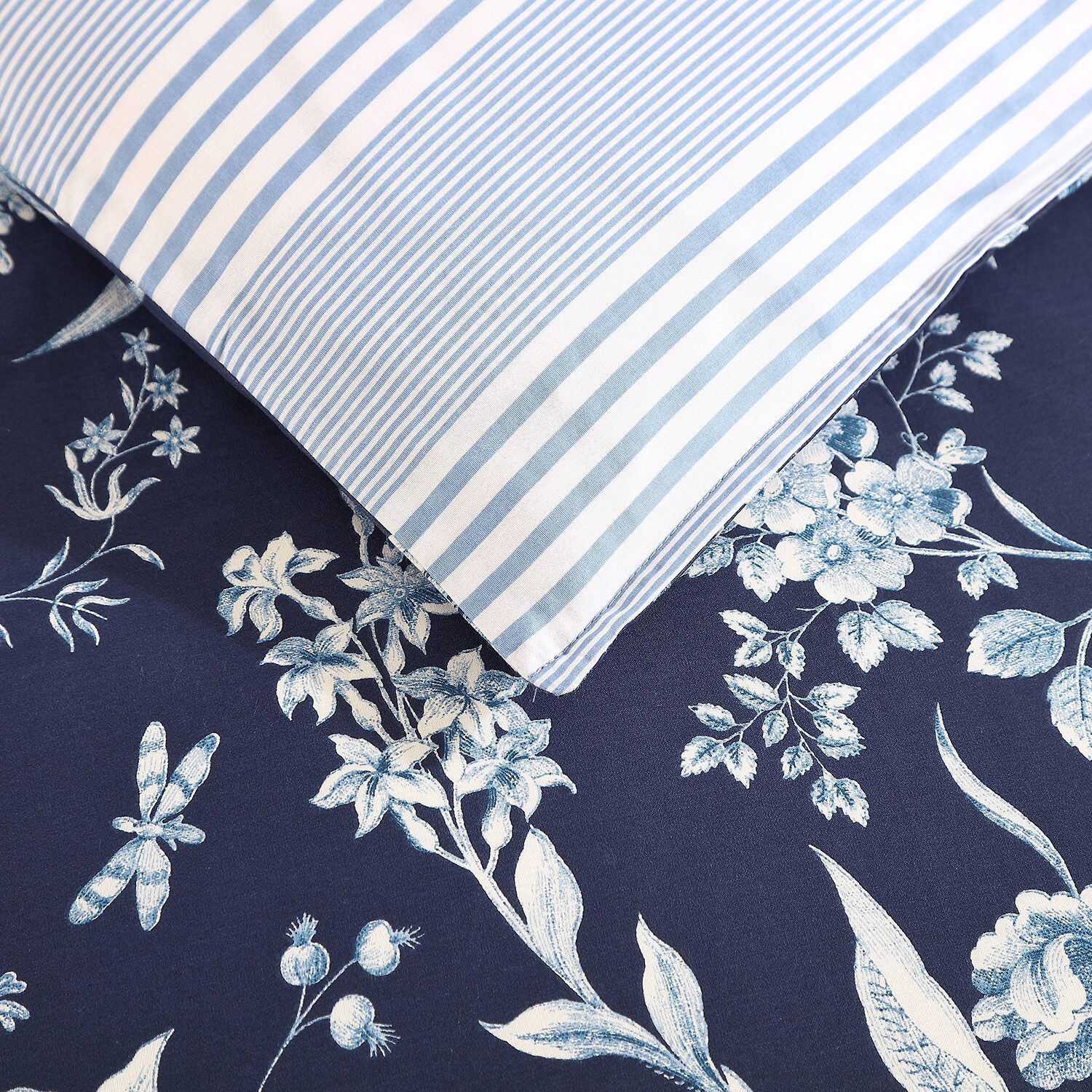 Laura Ashley Branch Toile 7-pc. Midweight Comforter Set