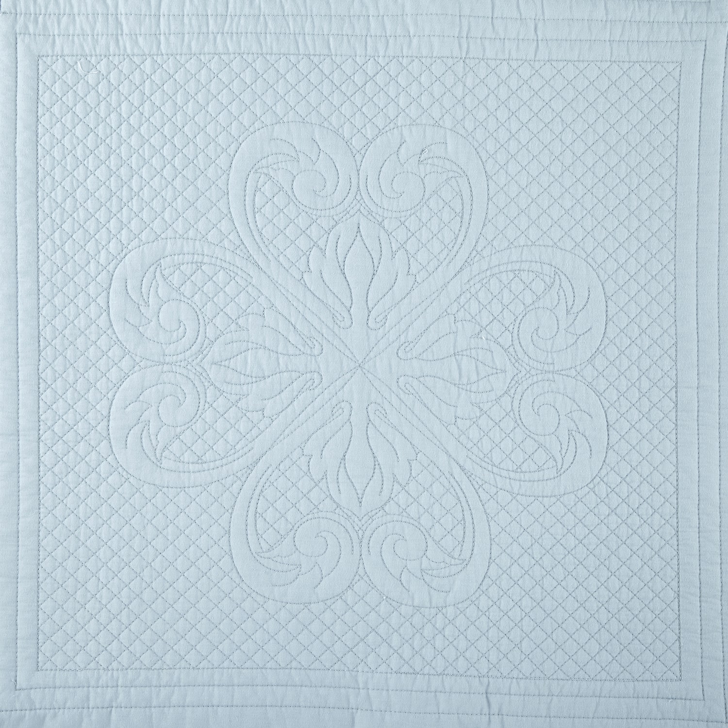 Hudson & Main Audrey Bedspread