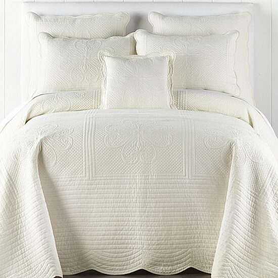 Hudson & Main Audrey Bedspread & Accessories