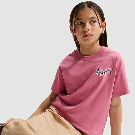 Nike Big Kid Girls Crew Neck Short Sleeve Regular Fit Graphic T-Shirt