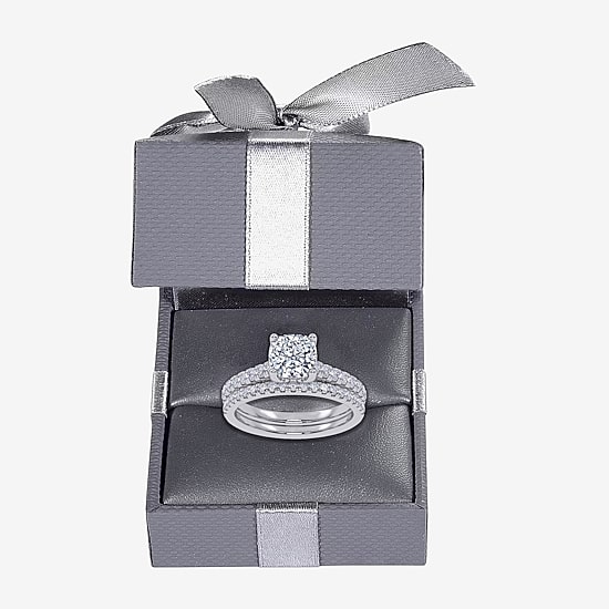 (G / Vs2-Si1) Womens 4 1/2 CT. T.W. Lab Grown White Diamond 10K Gold Cushion Side Stone Bridal Set