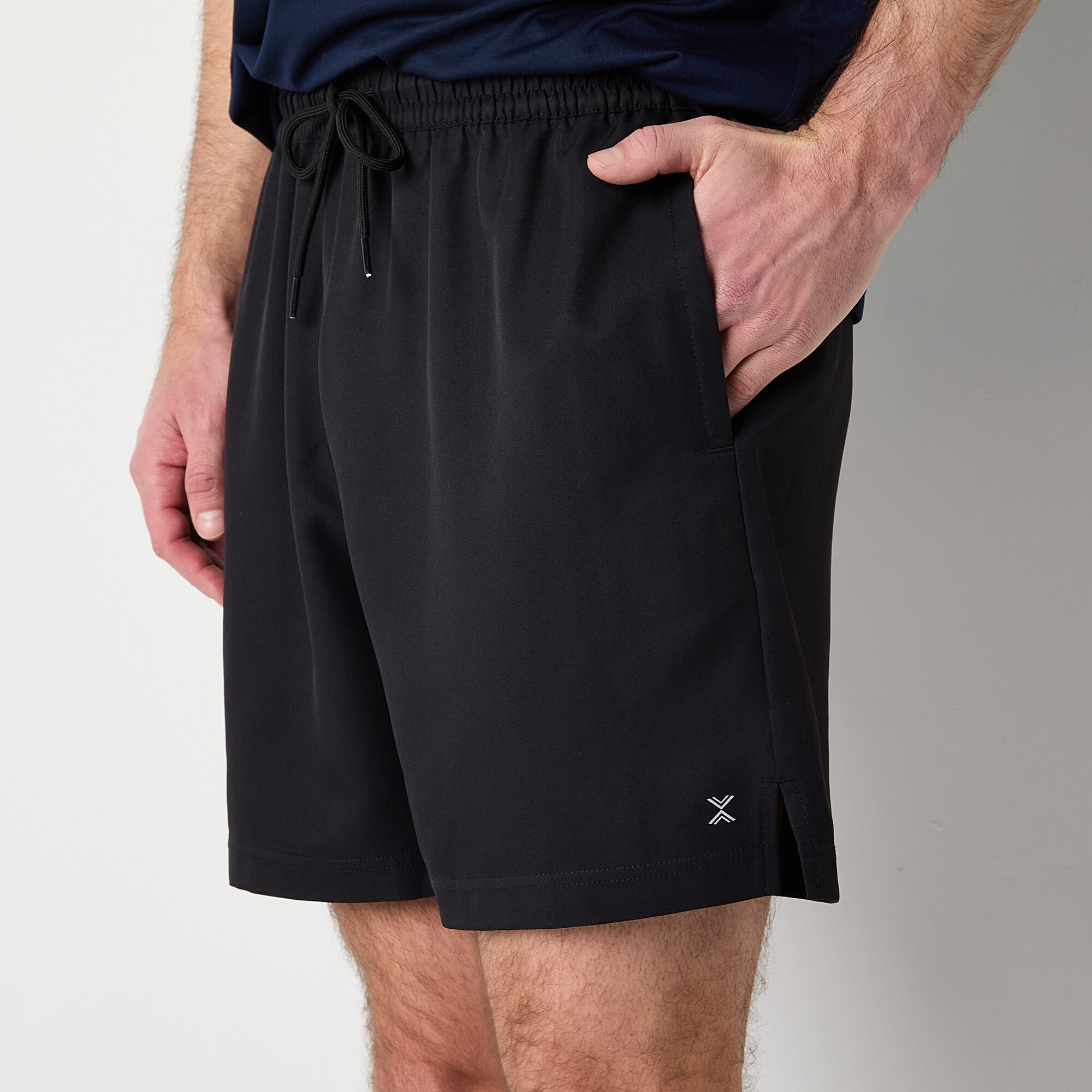 Xersion Mens 7" Workout Shorts