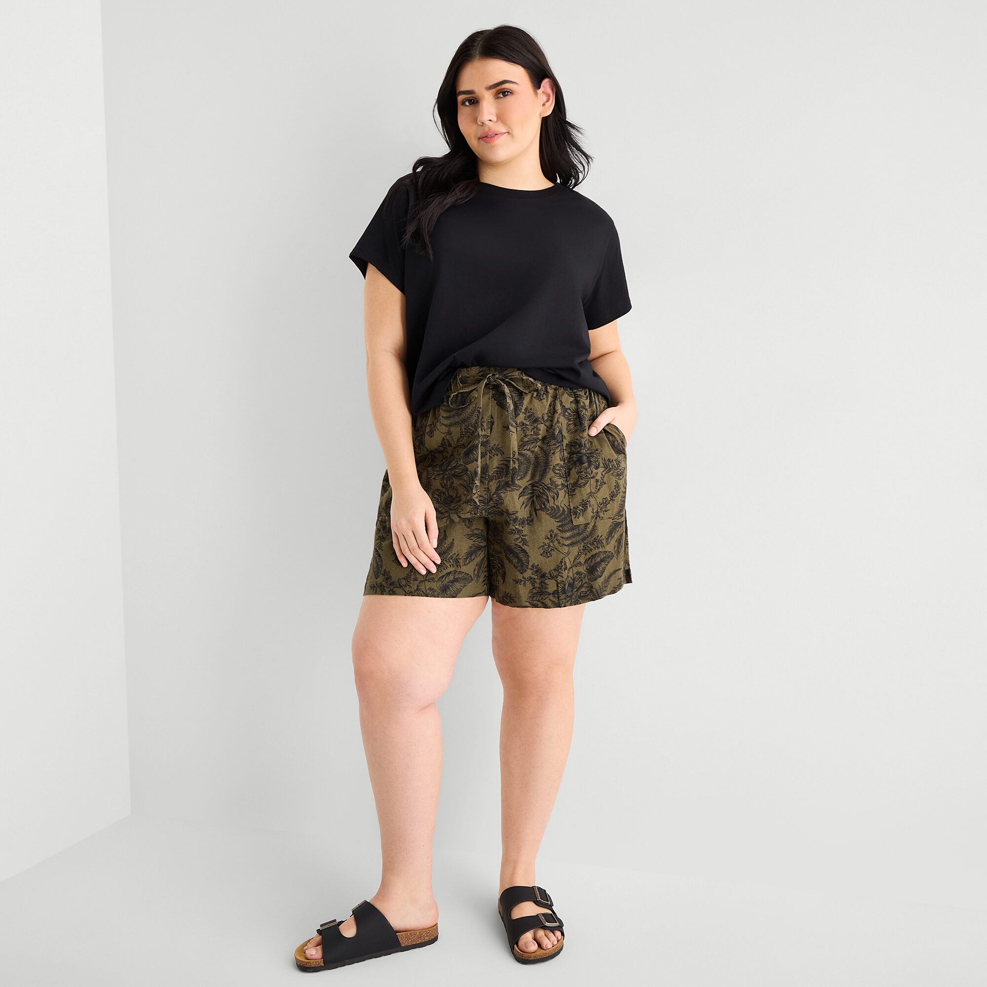 a.n.a Womens Plus Crew Neck Short Sleeve T-Shirt