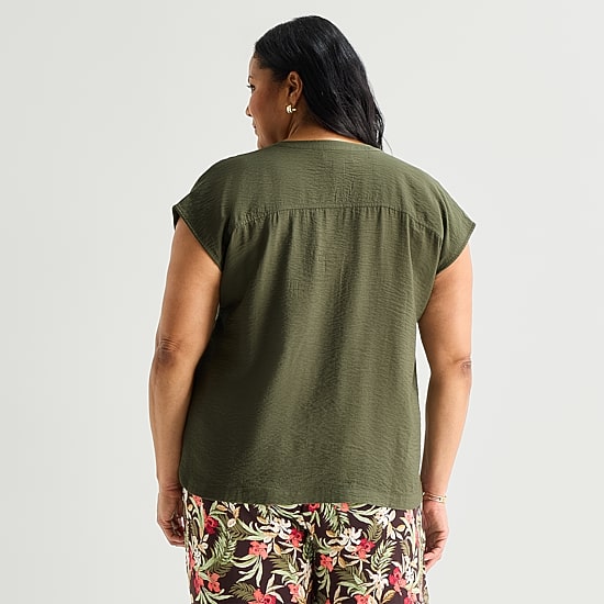 Liz Claiborne Womens Plus Split Crew Neck Short Sleeve Blouse