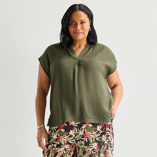 Liz Claiborne Womens Plus Split Crew Neck Short Sleeve Blouse