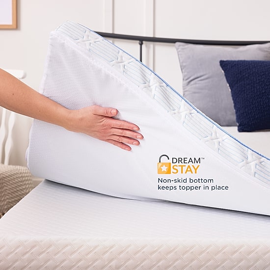 Comfort Touch by Therapedic™ 2" Cool Gel Foam Topper