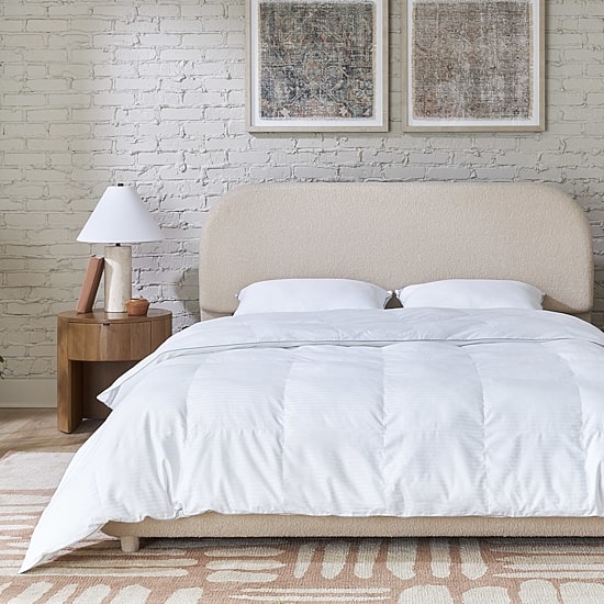 Indulgence Down Alternative Midweight Comforter