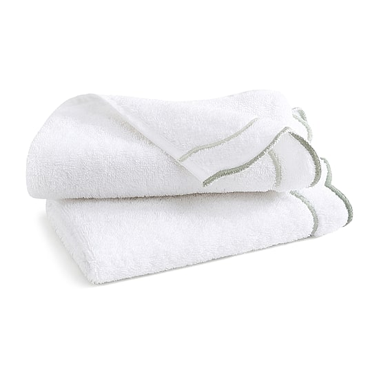 Peri Home Scallop Hand Towel