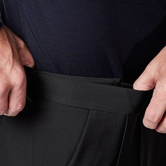 Haggar Premium Comfort Mens Cuffed Classic Fit Dress Pleated Pant