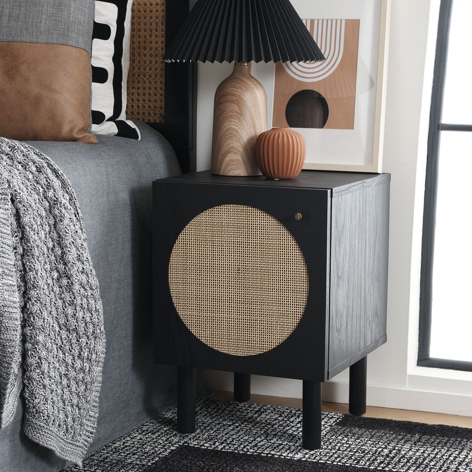 Ophelia 1 Door Nightstand