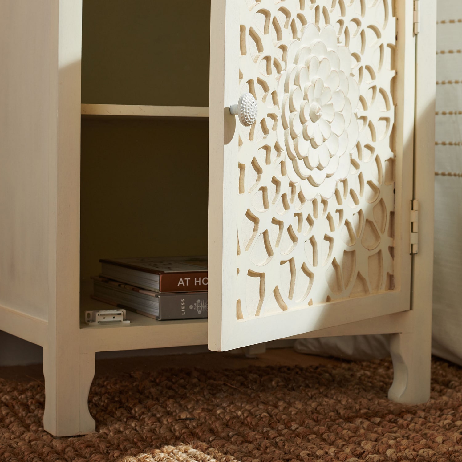 Safavieh Rayetta Nightstand