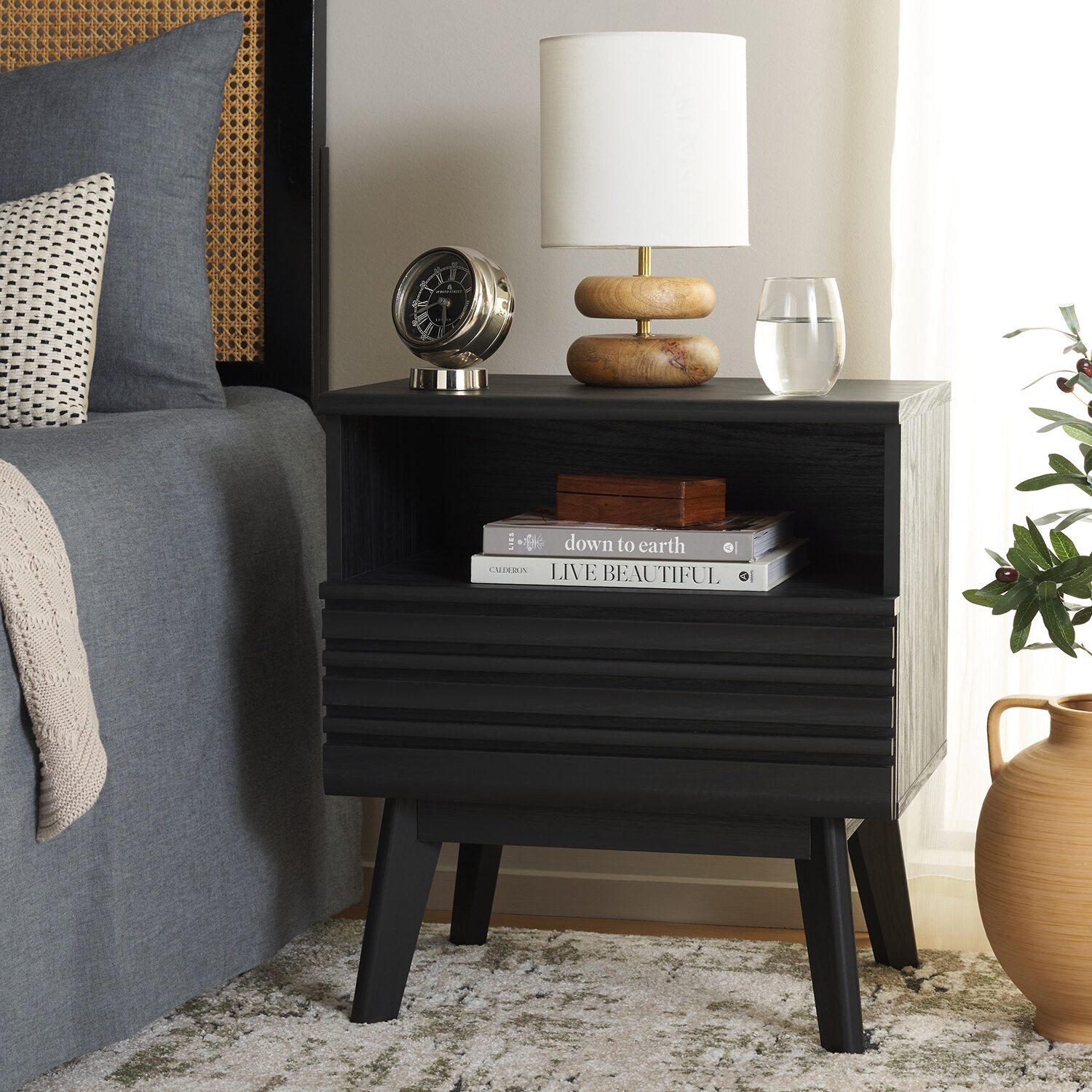 Safavieh Esma 1-Drawer Nightstand