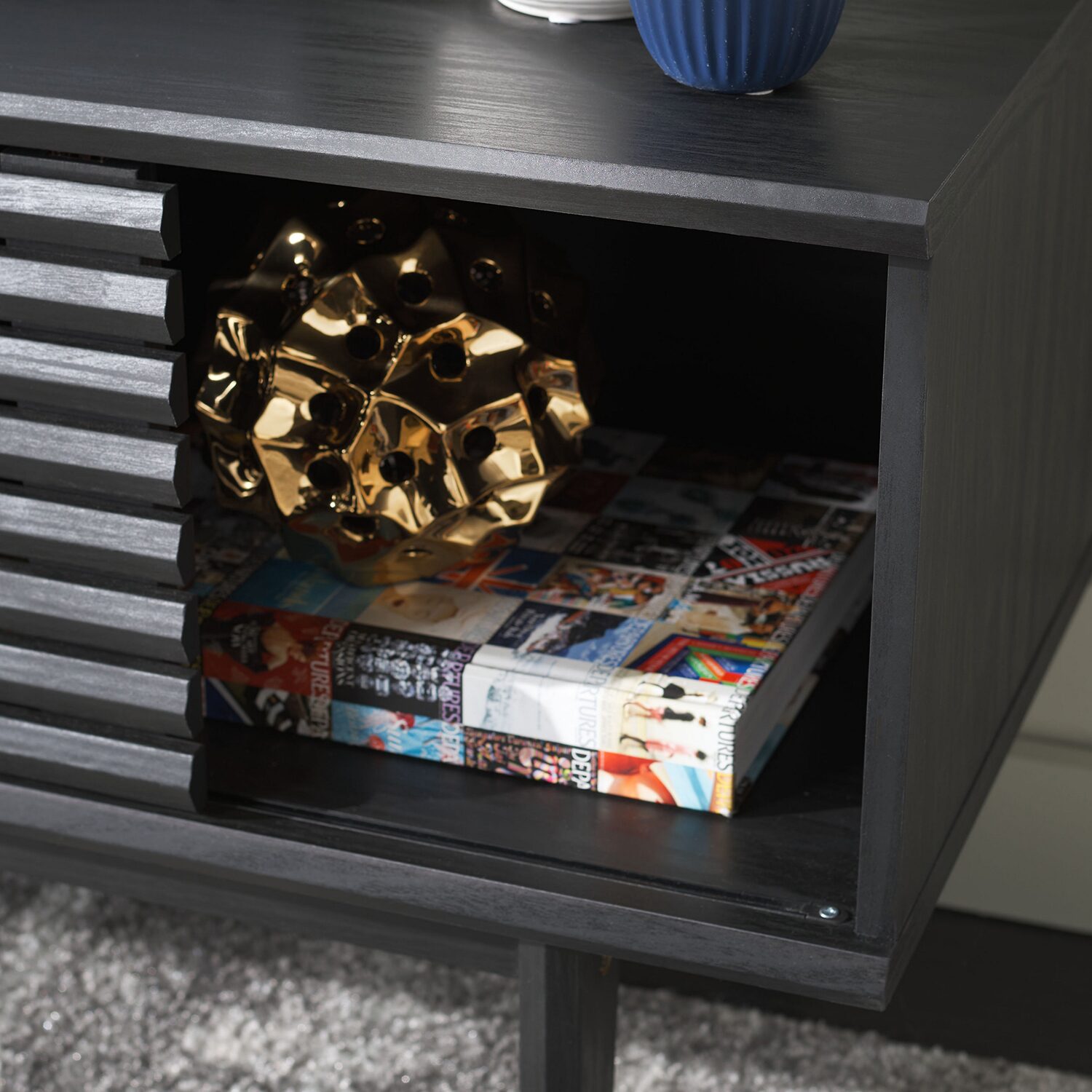Safavieh Aricia TV Stand