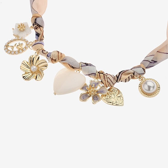 Bijoux Bar Womens 18 1/2 Inch Statement Necklace