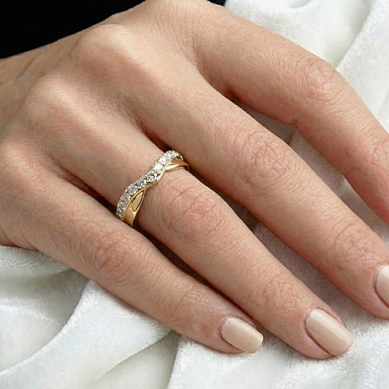 (F / Vs2) Womens 4.5MM 1/2 CT. T.W. Lab Grown White Diamond 10K Gold Wedding Band