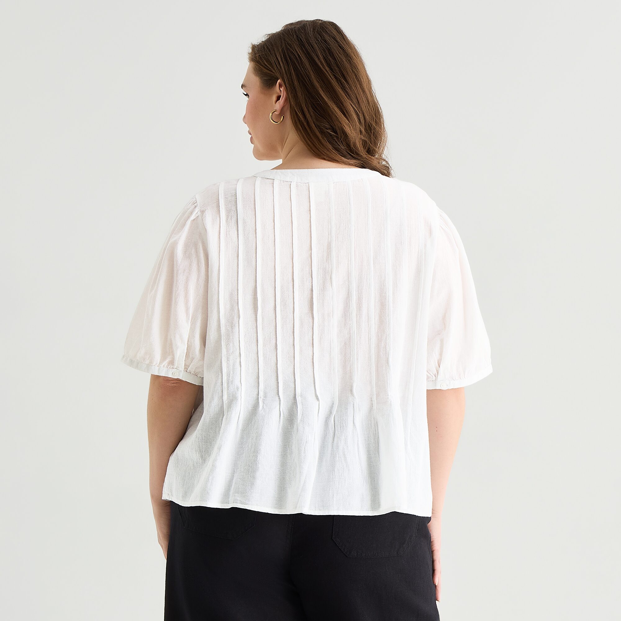 a.n.a Womens Plus Split Tie Neck Short Sleeve Blouse