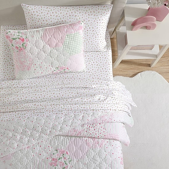 Laura Ashley Ellyn Quilt