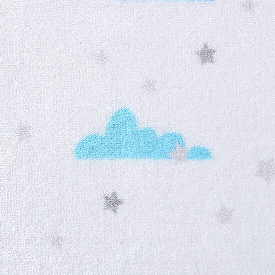 Poppy & Fritz Cloud Lightweight Throw