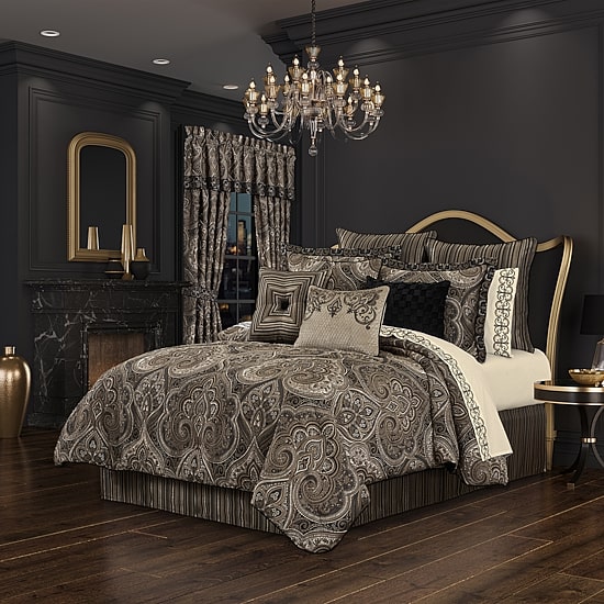 Queen Street Camina 4-pc. Damask + Scroll Midweight Comforter Set