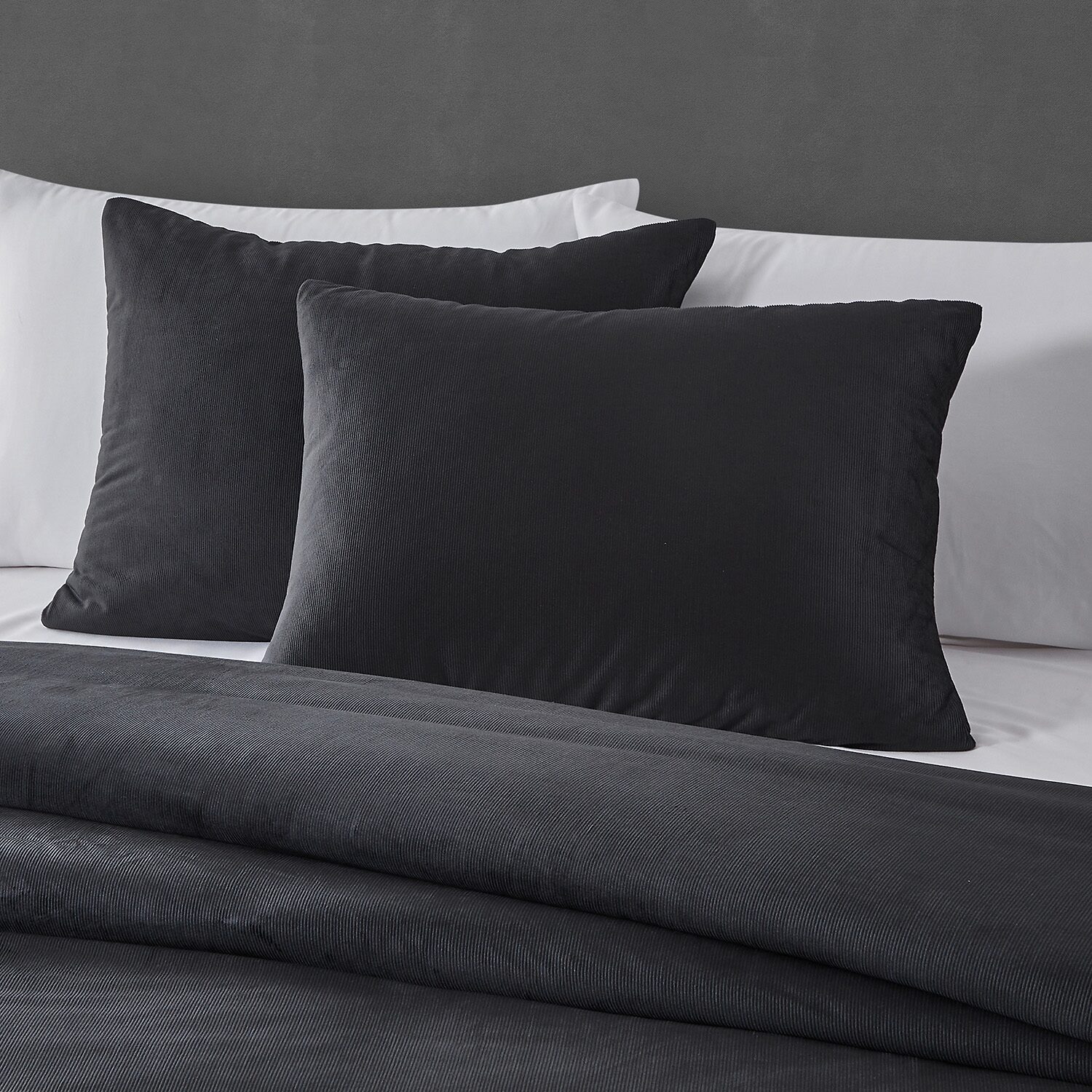 Queen Street Valletta 3-pc. Duvet Cover Set