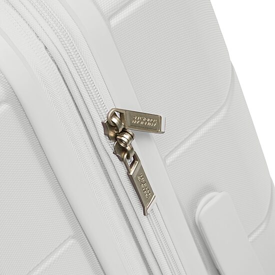 American Tourister Stratum 2.0 20 Inch Hardside Expandable Carry-On Spinner Luggage
