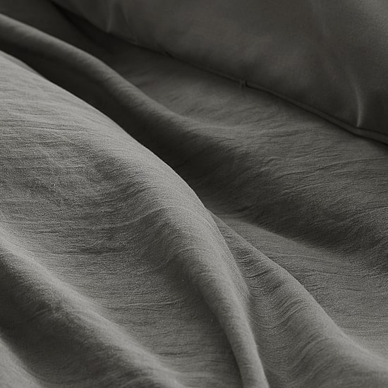 510 Design Porter Soft Wash Pleated Midweight Comforter Set