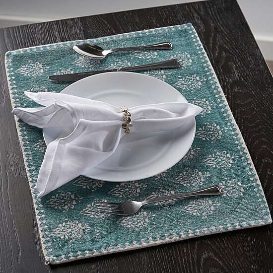 LR Home Lyla Damask 4 Pack Placemat