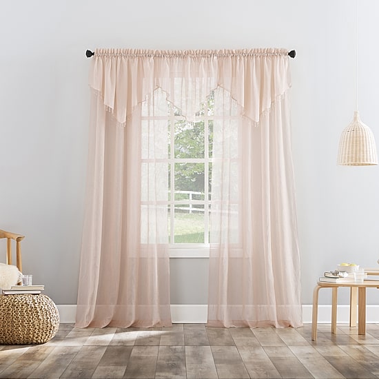 No 918 Erica Rod Pocket Ascot Valance