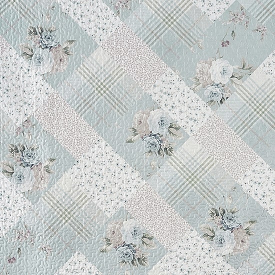 Royal Court Bungalow Spa Floral Quilt Set