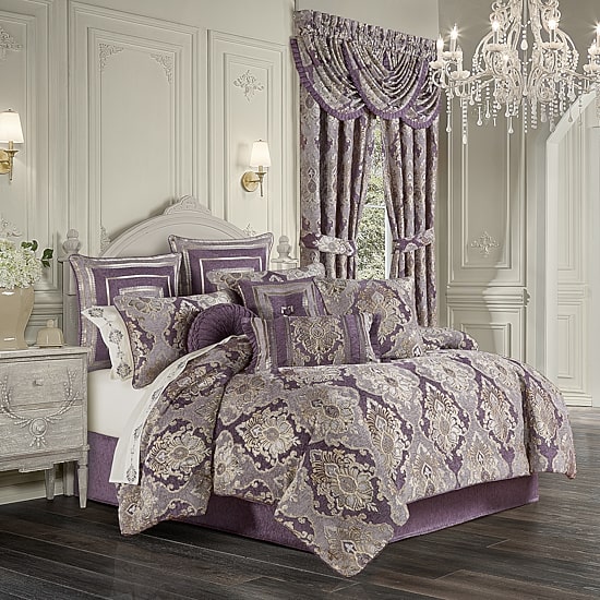 Five Queens Court Dominique 4-pc. Damask + Scroll Extra Weight Comforter Set