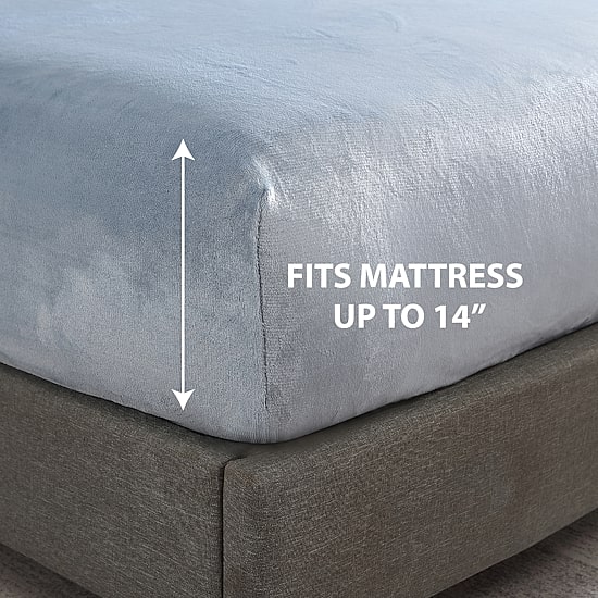 Swift Home Premium Plush Polyester Flannel Wrinkle Resistant Fitted Sheet