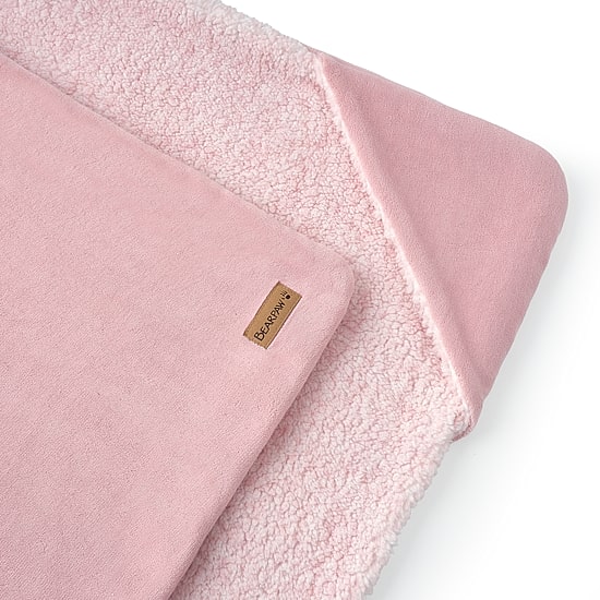 Bearpaw Midweight Wearable Blanket