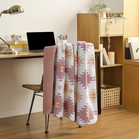 Bearpaw Canyon Reversible Coco Plush Throw