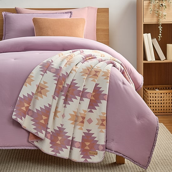 Bearpaw Canyon Reversible Coco Plush Throw