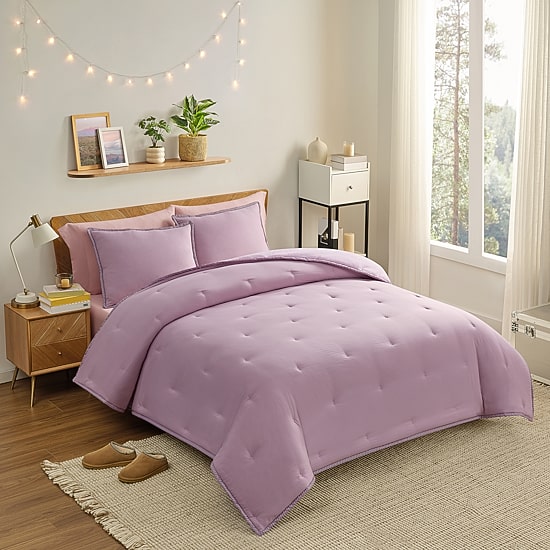 Bearpaw Layton  Plush Reversible Comforter Set