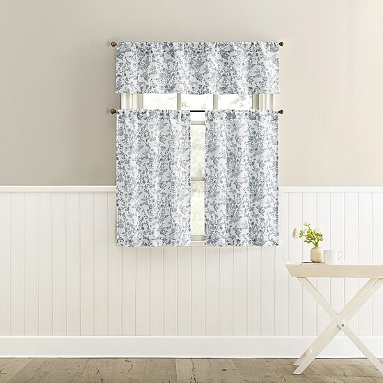 No 918 Addie Rod Pocket Tailored Valance